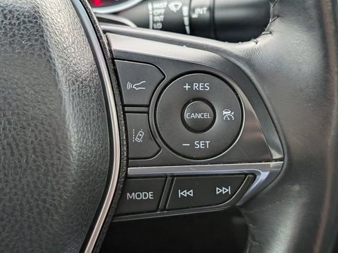 Used 2018 Toyota Camry XSE FWD image 24