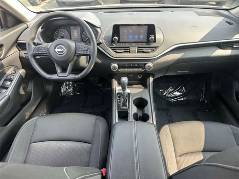 Certified 2024 Nissan Altima 2.5 S image 12