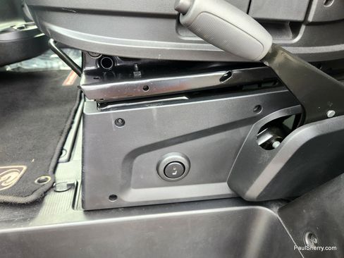 Used 2017 RAM ProMaster 1500 w/ Premium Appearance Group FWD image 46