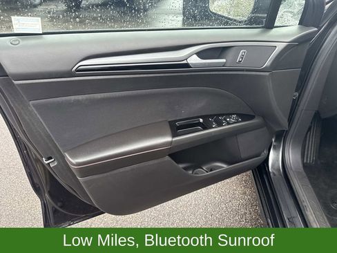 Used 2013 Ford Fusion SE FWD image 17