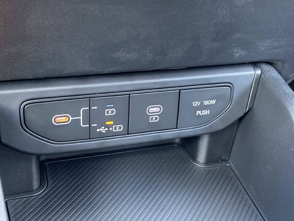 New 2026 Kia K4 FWD image 10
