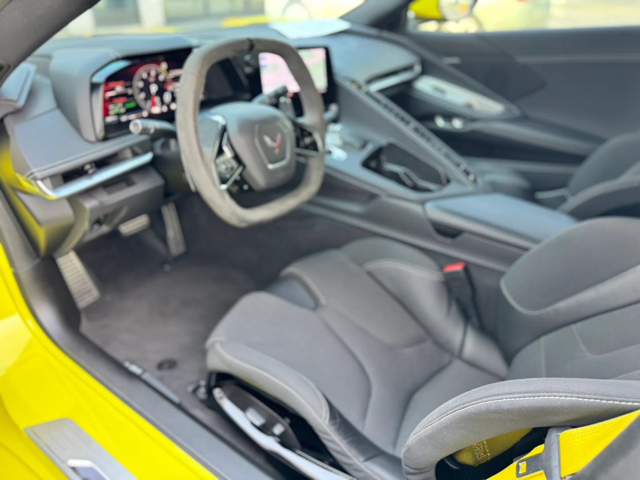 Used 2023 Chevrolet Corvette Stingray Coupe w/ Z51 Performance Package RWD image 30