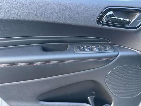 Used 2025 Dodge Durango GT image 14