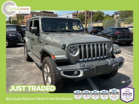 Used 2021 Jeep Wrangler Unlimited Sahara AWD/4WD image 1