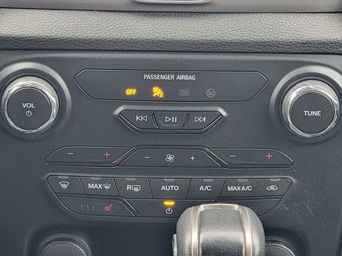 Certified 2023 Ford Ranger XLT w/ Equipment Group 302A High image 30