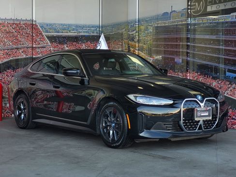 Used 2024 BMW i4 xDrive40i image 1