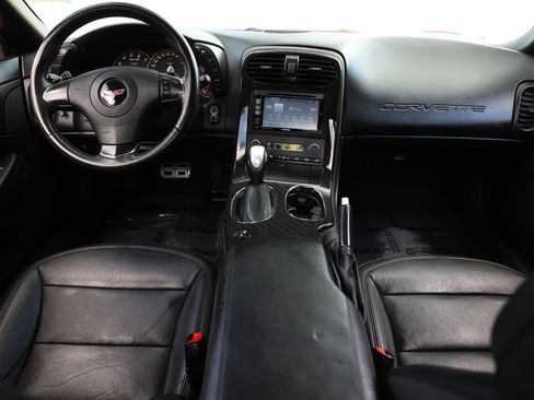 Used 2012 Chevrolet Corvette Coupe RWD image 2