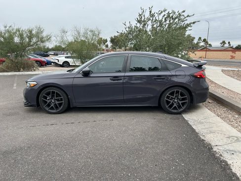 Used 2024 Honda Civic Sport Touring image 6