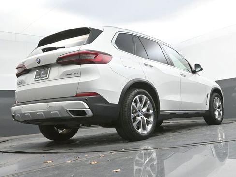 Certified 2022 BMW X5 sDrive40i w/ Premium Package image 40