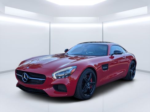 Used 2016 Mercedes-Benz AMG GT S w/ Exclusive Interior Package image 10