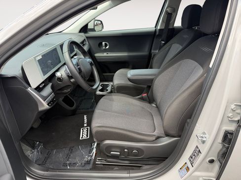 Certified 2024 Hyundai Ioniq 5 SEL image 10