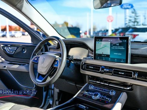 Used 2023 Lincoln Aviator Reserve image 15