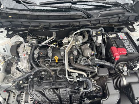Used 2025 Nissan Altima 2.5 SV FWD image 27