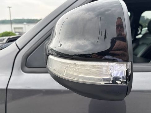 Used 2021 RAM 1500 Laramie AWD/4WD image 10