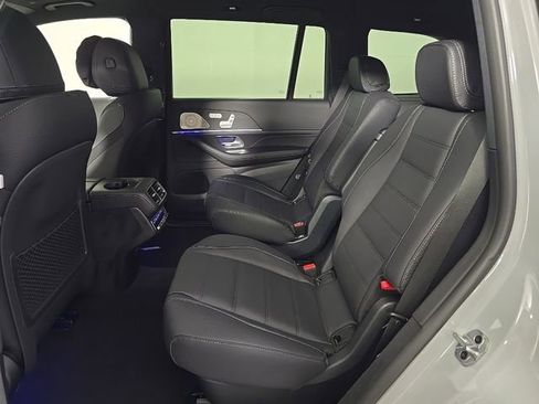 New 2026 Mercedes-Benz GLS 450 4MATIC image 15