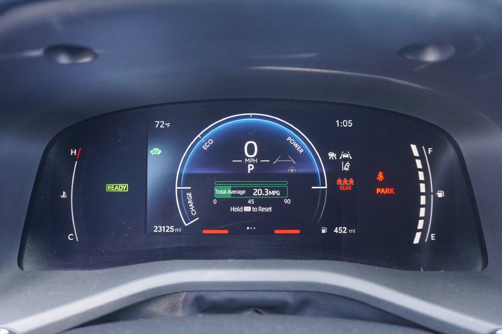 Used 2025 Toyota Camry SE AWD/4WD image 5
