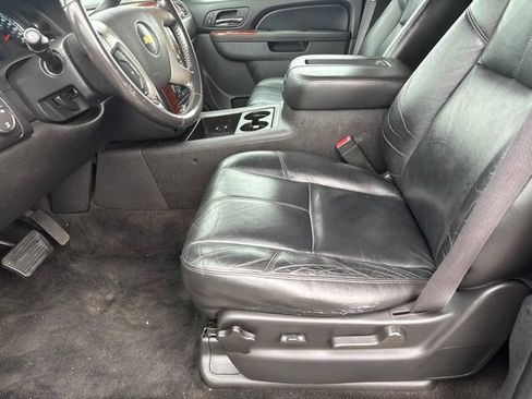 Used 2012 Chevrolet Tahoe LT AWD/4WD image 16