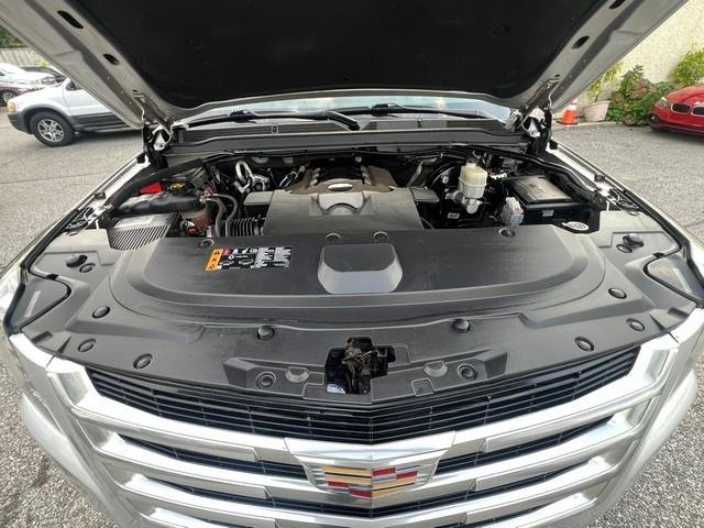 Used 2019 Cadillac Escalade Luxury AWD/4WD image 30