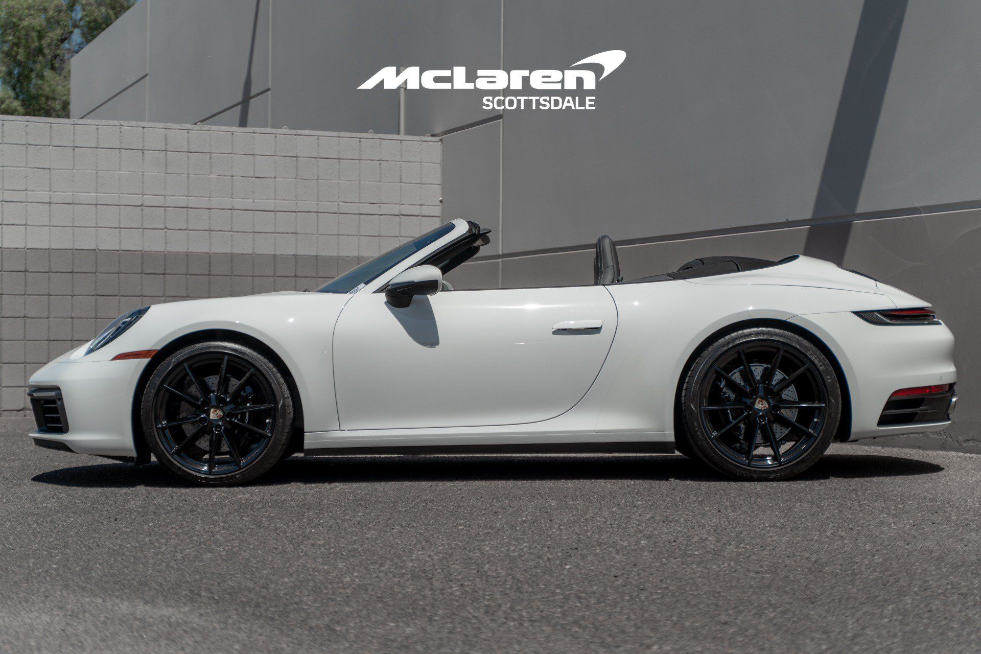 Used 2024 Porsche 911 Carrera S RWD image 4