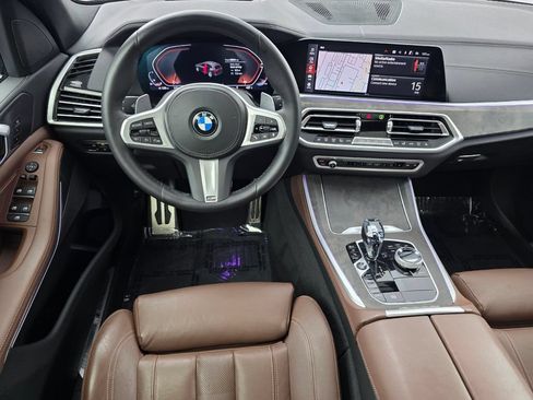 Used 2022 BMW X5 sDrive40i w/ M Sport Package RWD image 13