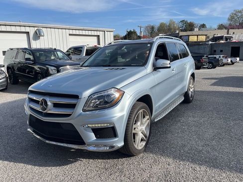 Used 2016 Mercedes-Benz GL 550 4MATIC image 6