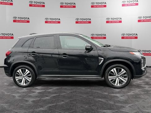 Used 2024 Mitsubishi Outlander Sport SE AWD/4WD image 4