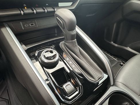 Certified 2025 Chevrolet Colorado Trail Boss image 29