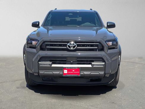 Certified 2026 Toyota 4Runner SR5 AWD/4WD image 8