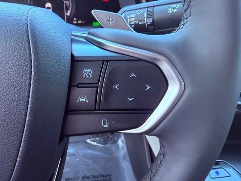 Certified 2023 Lexus RZ 450e Premium image 23