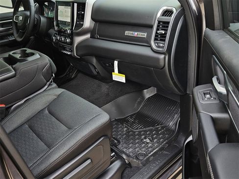 New 2026 RAM 1500 2WD Crew Cab image 8