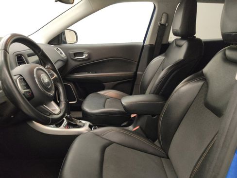 Used 2019 Jeep Compass Latitude image 17