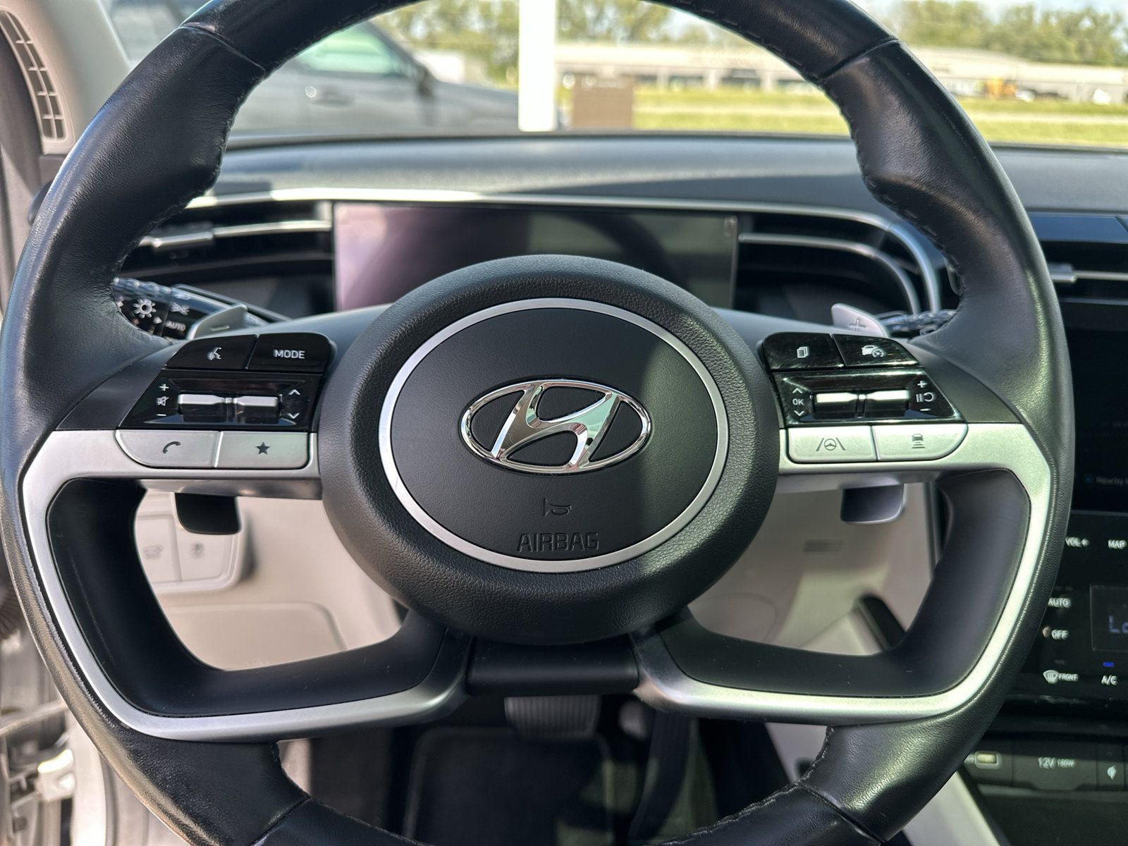 Used 2022 Hyundai Tucson Limited FWD image 17