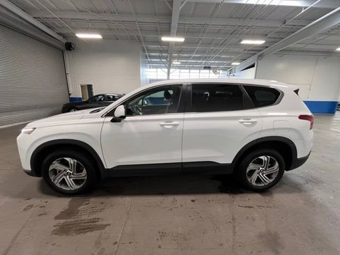 Used 2023 Hyundai Santa Fe SE image 6