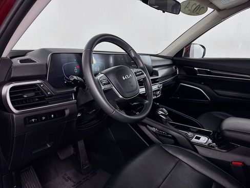 Used 2024 Kia Telluride S w/ S Sunroof Package image 12