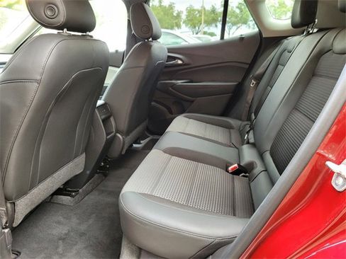 Used 2024 Chevrolet Trax LT image 13