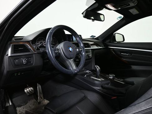 Used 2019 BMW 430i xDrive Coupe w/ M Sport Package AWD/4WD image 4