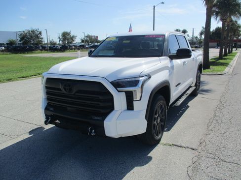 Used 2024 Toyota Tundra SR5 w/ SR5 Premium Package AWD/4WD image 3