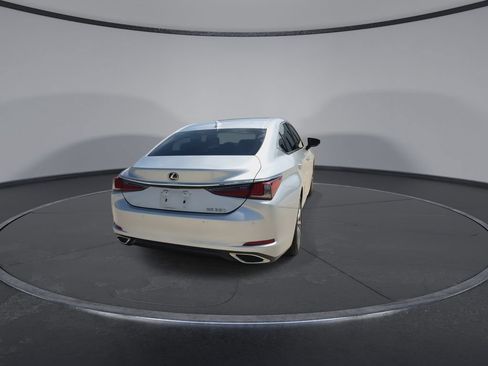 Used 2020 Lexus ES 350 w/ Premium Package FWD image 8