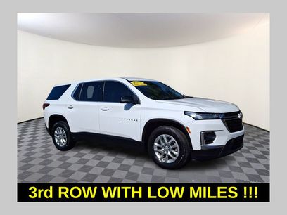 Used 2023 Chevrolet Traverse LS