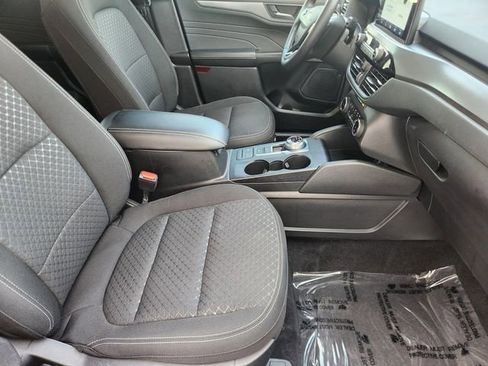 Used 2023 Ford Escape Active w/ Cold Weather Package image 19