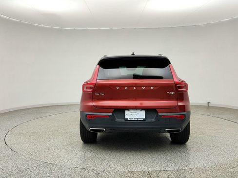Used 2019 Volvo XC40 T5 R-Design AWD/4WD image 6