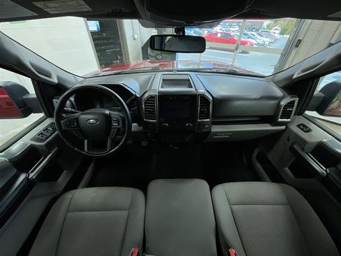 Used 2016 Ford F150 XLT w/ Equipment Group 302A Luxury image 20