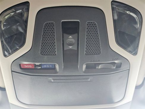 Certified 2025 Subaru Outback Onyx Edition image 34