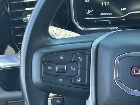Certified 2025 GMC Sierra 1500 SLT RWD image 23