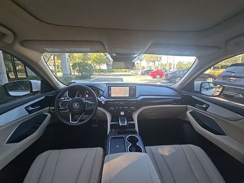 Used 2025 Acura MDX FWD image 36