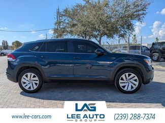 Used 2021 Volkswagen Atlas Cross Sport SE w/ Panoramic Sunroof Package video 2