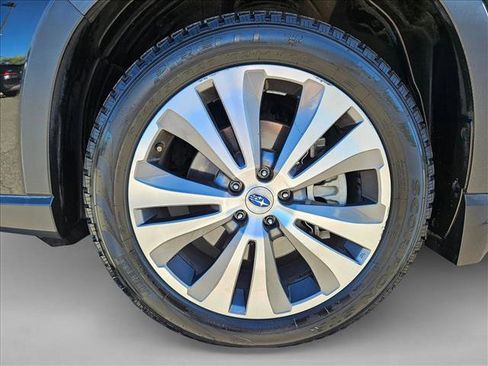 Used 2019 Subaru Ascent Limited image 23