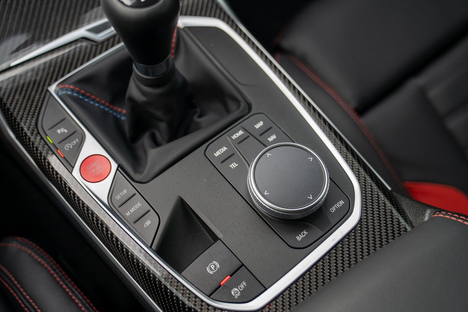 Used 2026 BMW M2 w/ Lighting Package RWD image 18