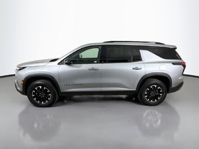 Used 2025 Chevrolet Traverse Z71 AWD/4WD image 4