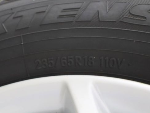 Used 2017 Chrysler Pacifica Touring-L w/ Tire & Wheel Group image 44